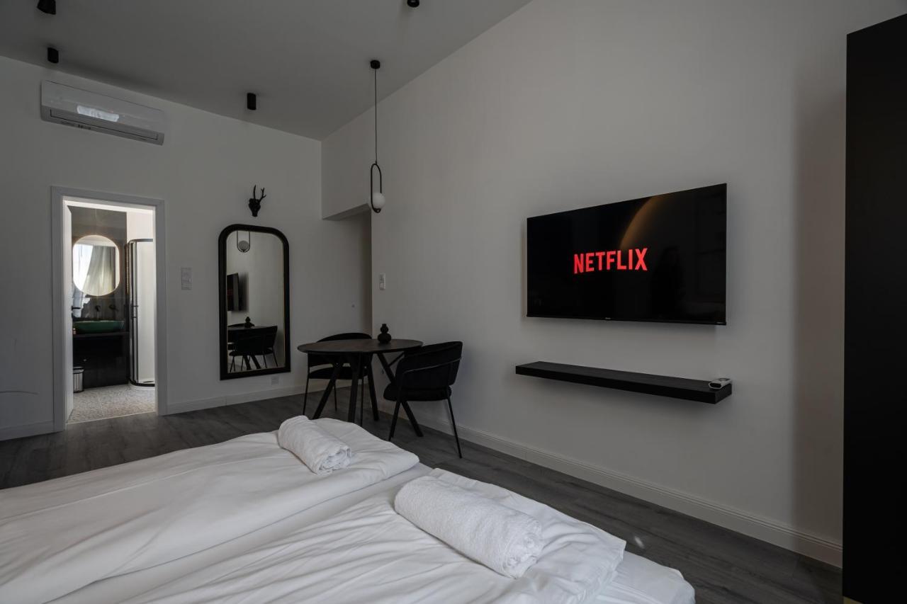 R6 - Boutique Apartments, Best Location By Bqa Budapest Exterior foto